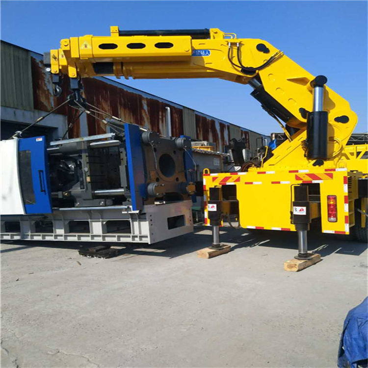 江阳 大吨位折臂吊出租费用解析：一小时租赁多少钱