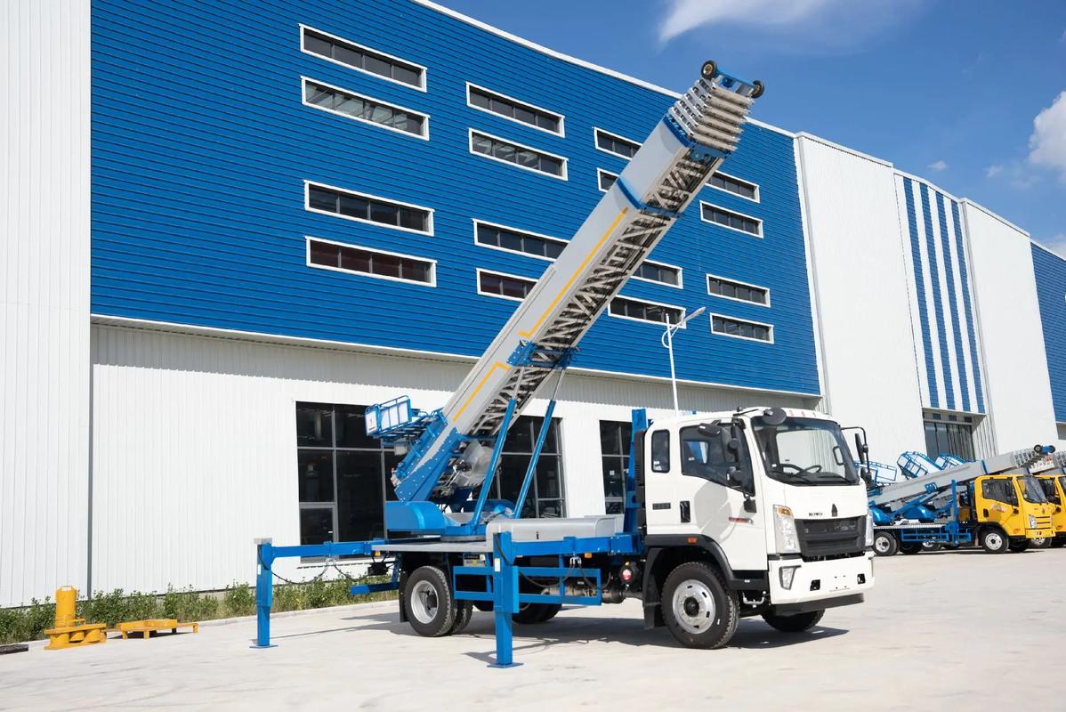 江阳小型云梯车上料车租赁多少钱