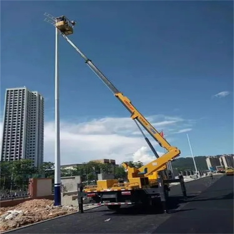 江阳维修路灯的曲臂升降车出租