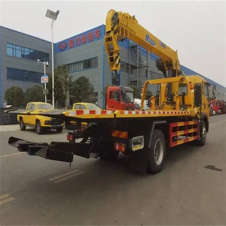 江阳附近小随车吊出租电话，轻松解决搬运烦恼